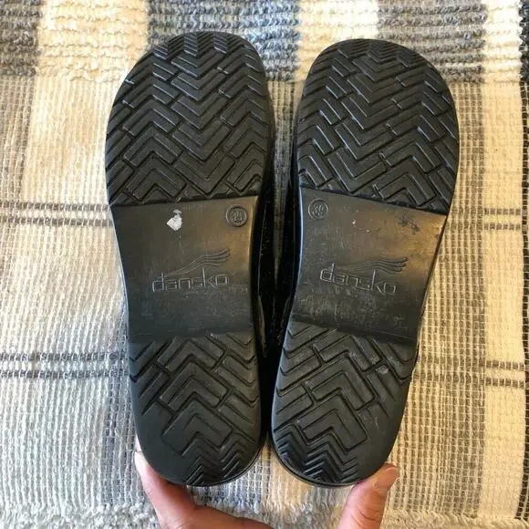 Dansko Womens Splatter Paint Shoes Sz 8 Black Comfy Work Teacher Comfy Casual - Picture 8 of 11